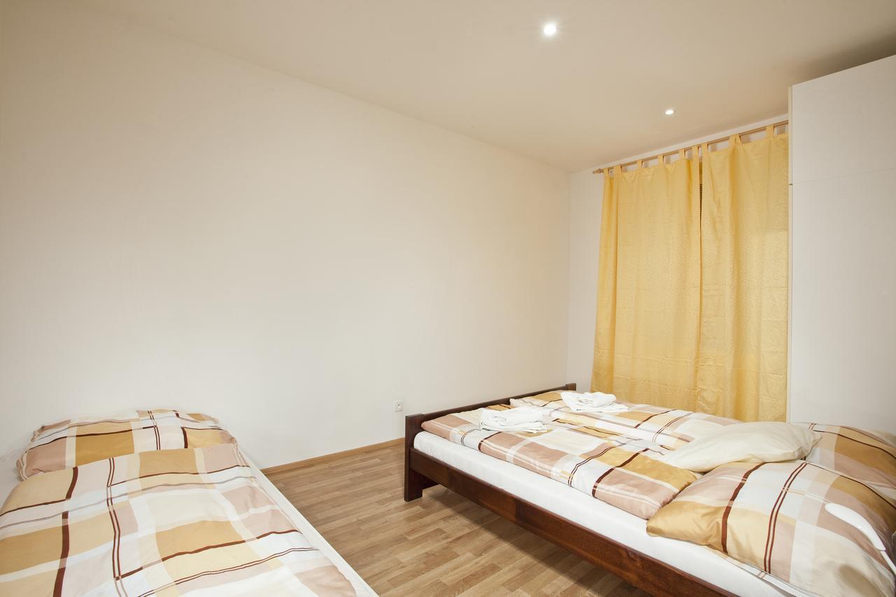 Apartments Kopecna With Parking Brno Zewnętrze zdjęcie