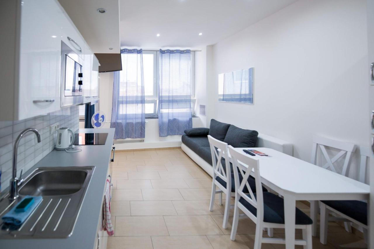 Apartments Kopecna With Parking Brno Zewnętrze zdjęcie